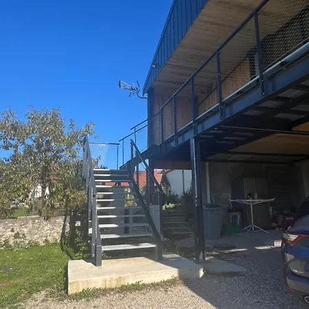 Appartamento Proche Moulins Bressolles (Allier)